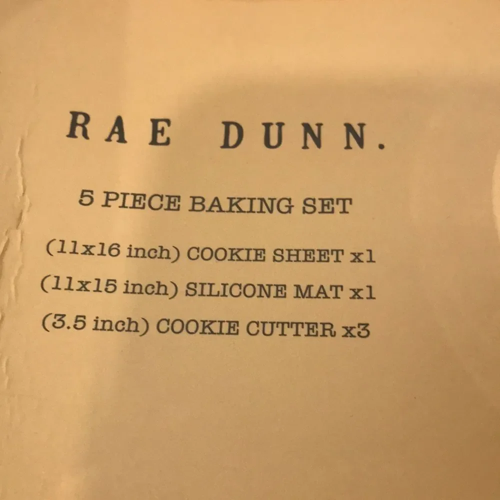 NWT Rae Dunn baking set